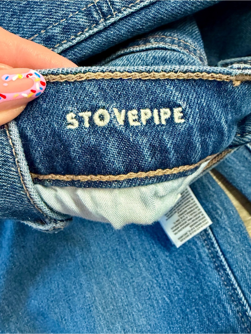 American Eagle Jeans — High-Waisted Stovepipe - Picture 11 of 11